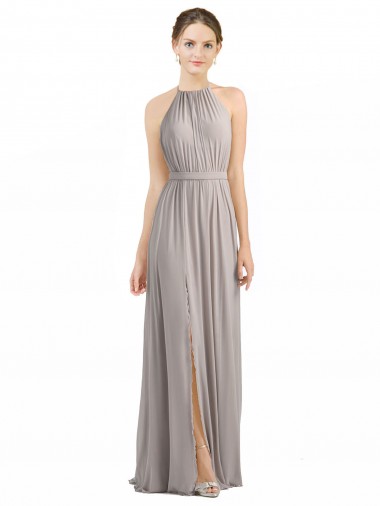 Günstige Austernsilber A-Linien Neckholder Chiffon Lange Brautjungfernkleider