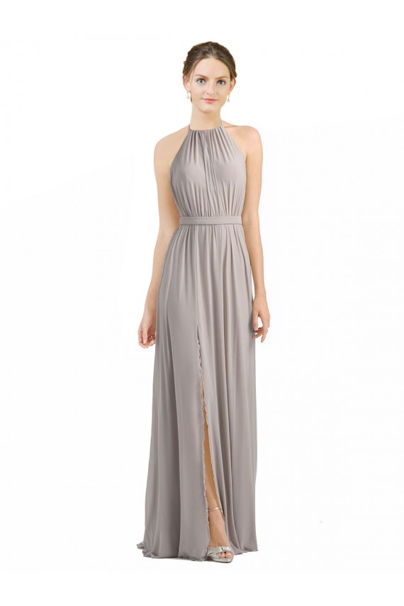 Günstige Austernsilber A-Linien Neckholder Chiffon Lange Brautjungfernkleider