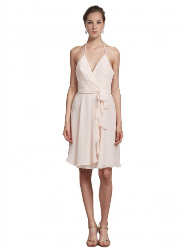 Günstige Creme Rosa A-Linien Neckholder V-Ausschnitt Knielang Chiffon Kurze Brautjungfernkleider / Cocktailkleider / Heimkehr Kleider