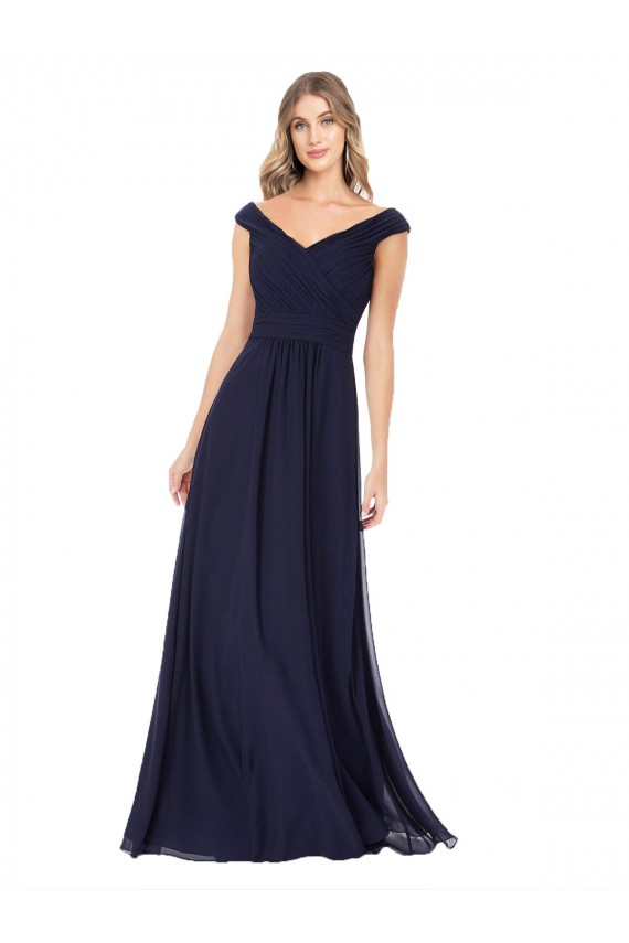 Günstige Dunkelmarine A-Linien Off-Schulter Chiffon Lange Brautjungfernkleider