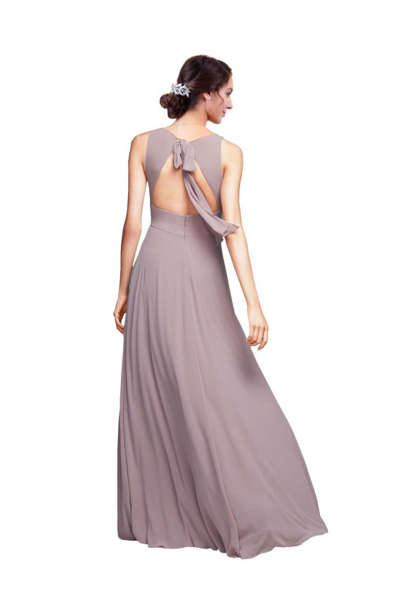 Günstige Dunkelmarine A-Linien V-Ausschnitt Chiffon Lange Brautjungfernkleider