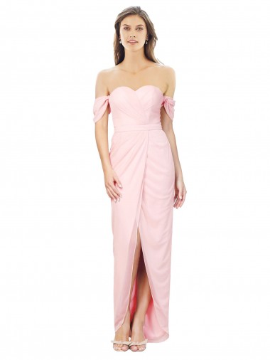 Günstige Rosa A-Linien Off-Schulter Trägerlos Chiffon Lange Brautjungfernkleider
