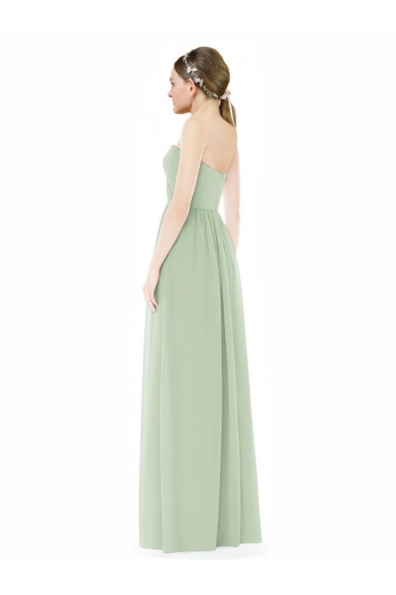 Günstige Salbeigrün A-Linien Trägerlos Chiffon Lange Brautjungfernkleider