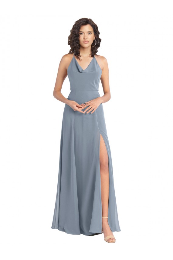 Günstige Staubiges Blau A-Linien Neckholder Haube Ausschnitt Chiffon Lange Brautjungfernkleider
