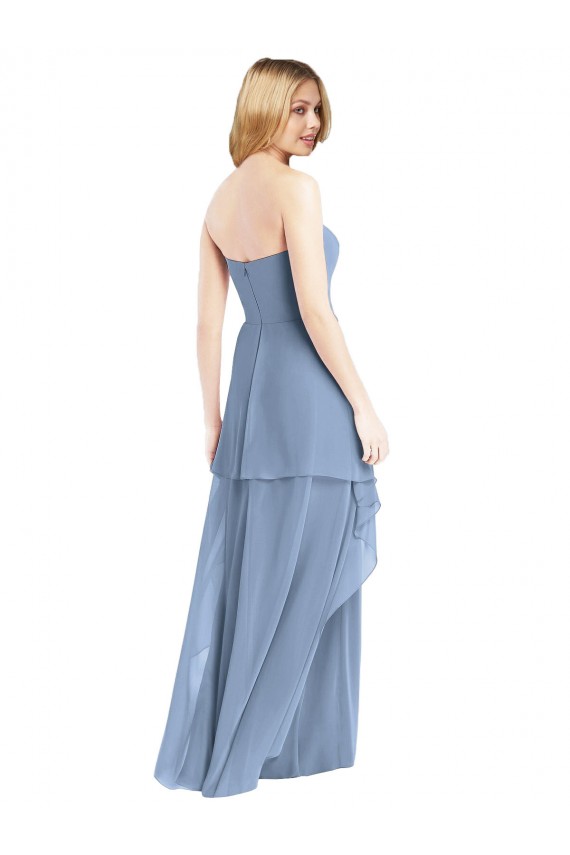 Günstige Staubiges Blau A-Linien Trägerlos Chiffon Lange Brautjungfernkleider